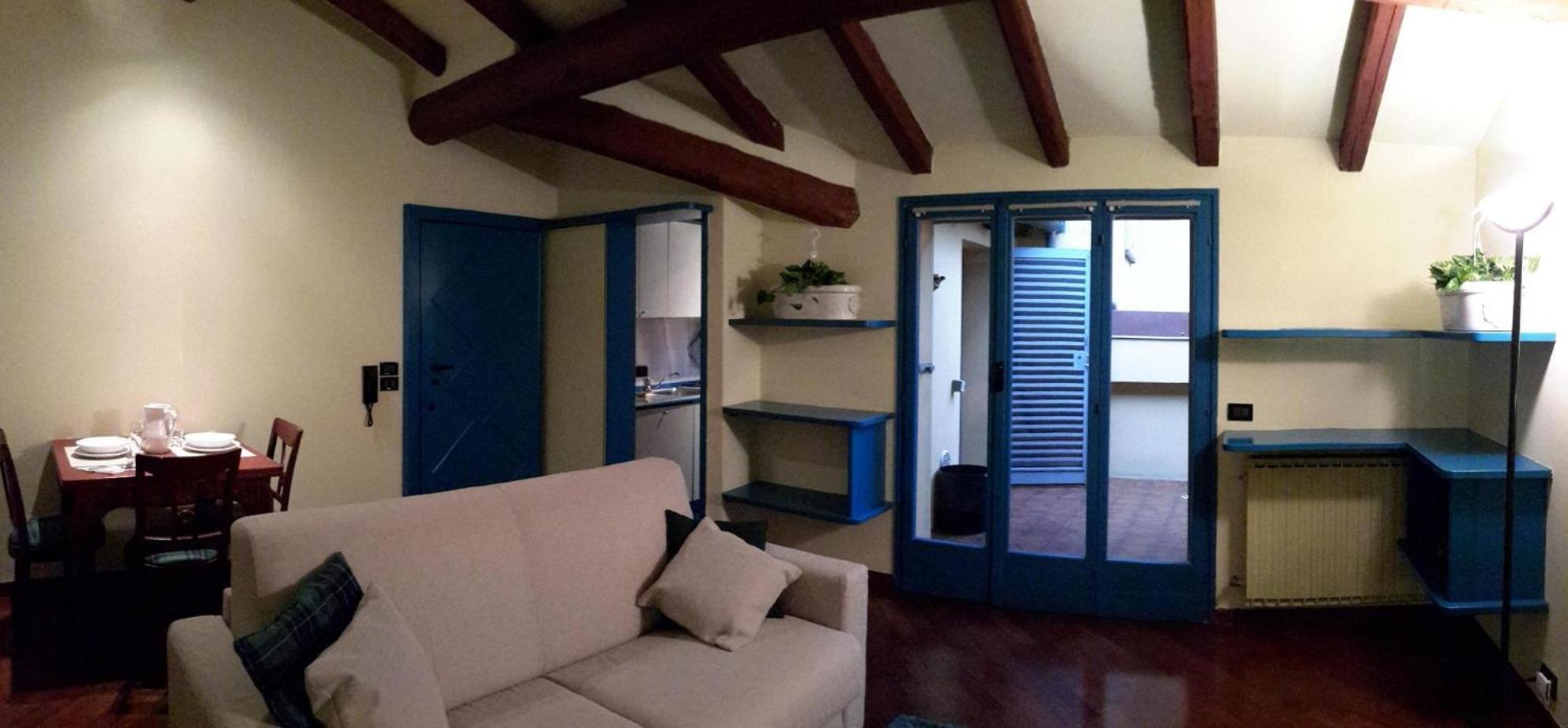 Fuori Portico Orso, Bologna
